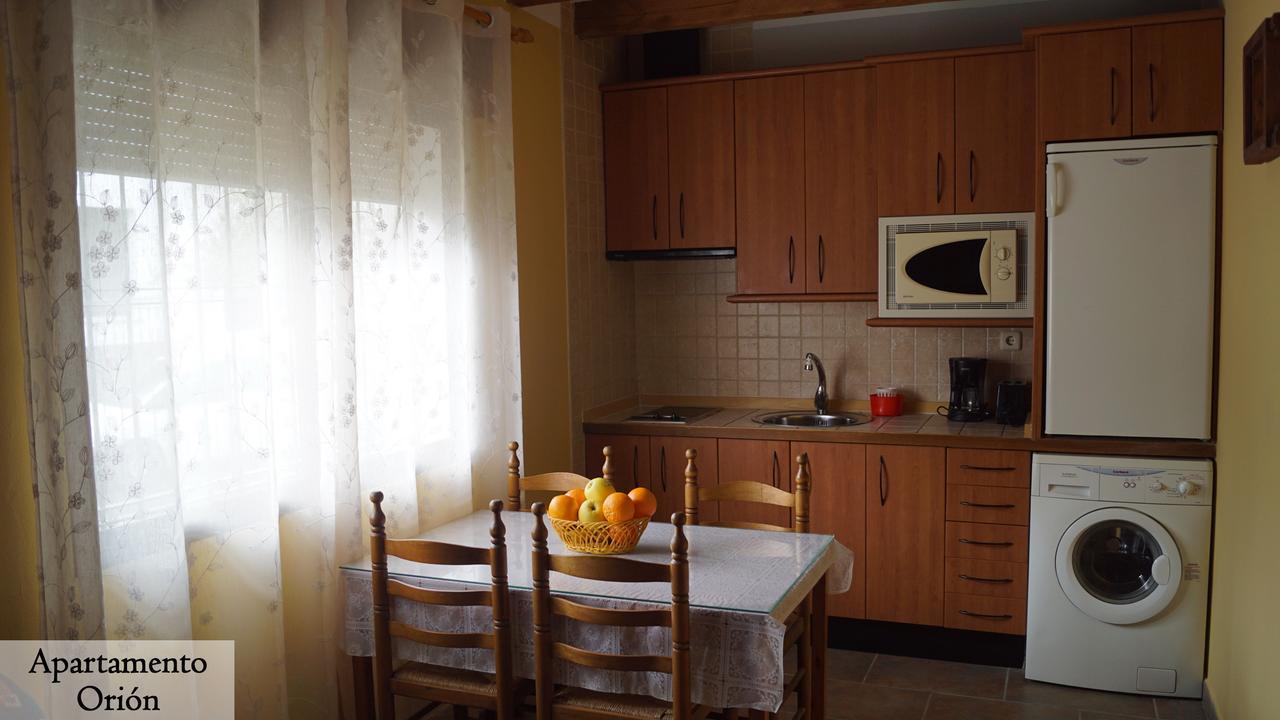 Apartamentos Estrellas De Monfraguee Torrejon el Rubio Ngoại thất bức ảnh